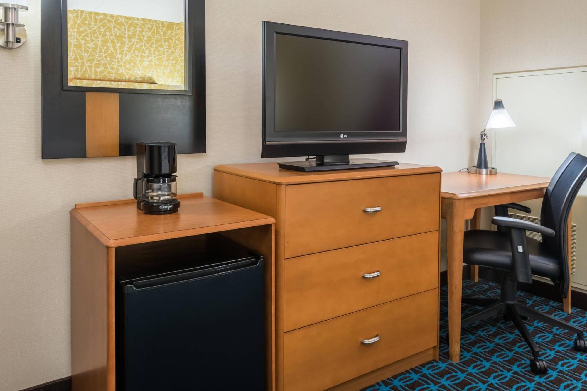 Fairfield Inn & Suites - Buffalo Airport Cheektowaga Zewnętrze zdjęcie
