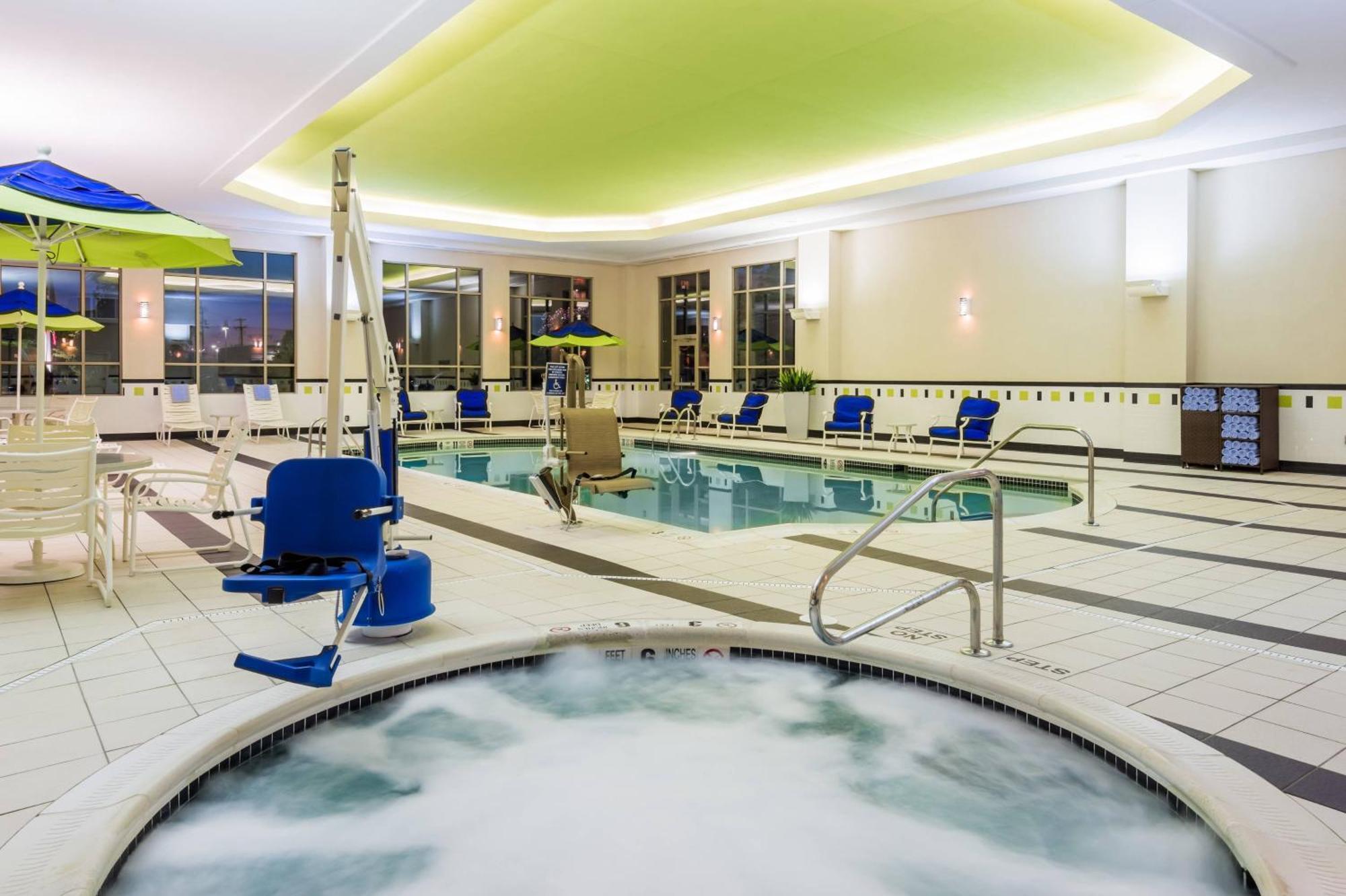 Fairfield Inn & Suites - Buffalo Airport Cheektowaga Zewnętrze zdjęcie