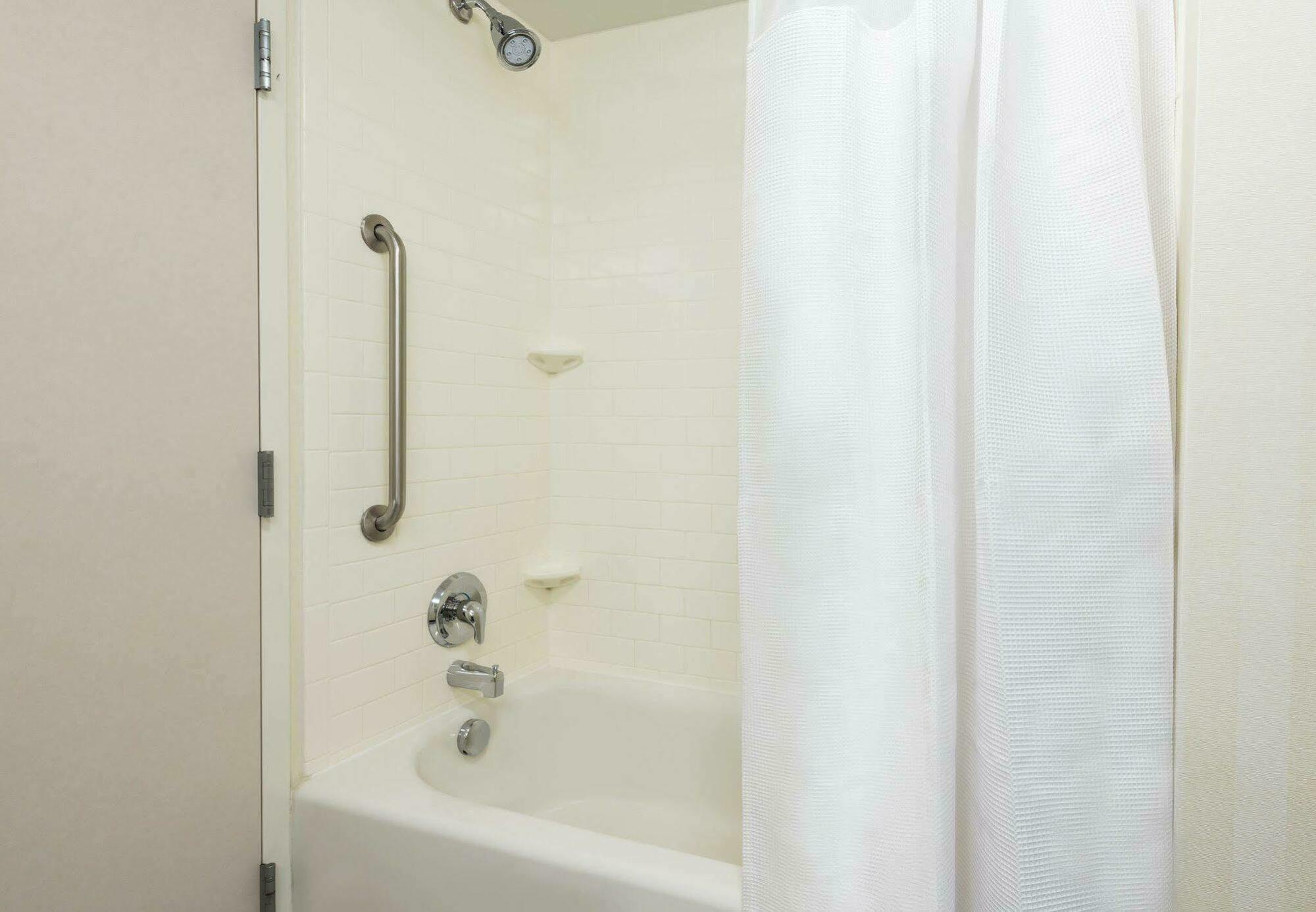 Fairfield Inn & Suites - Buffalo Airport Cheektowaga Zewnętrze zdjęcie